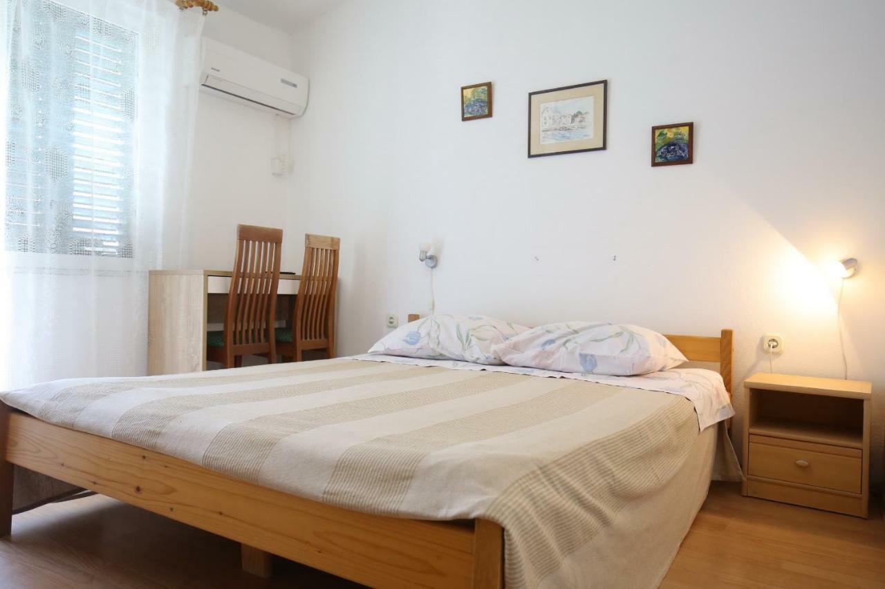 Apartment And Rooms Roko Zaglav 외부 사진