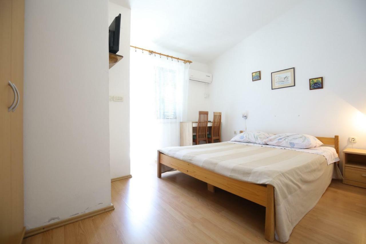 Apartment And Rooms Roko Zaglav 외부 사진
