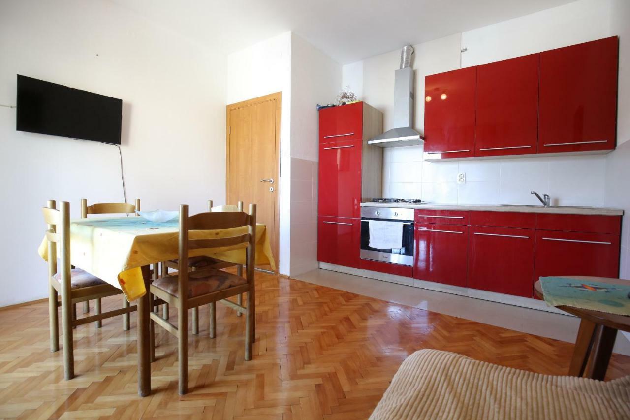 Apartment And Rooms Roko Zaglav 외부 사진