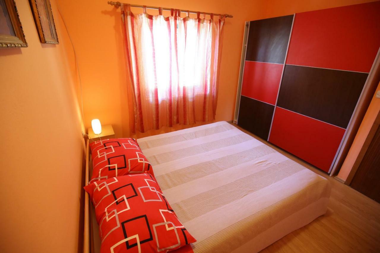 Apartment And Rooms Roko Zaglav 외부 사진