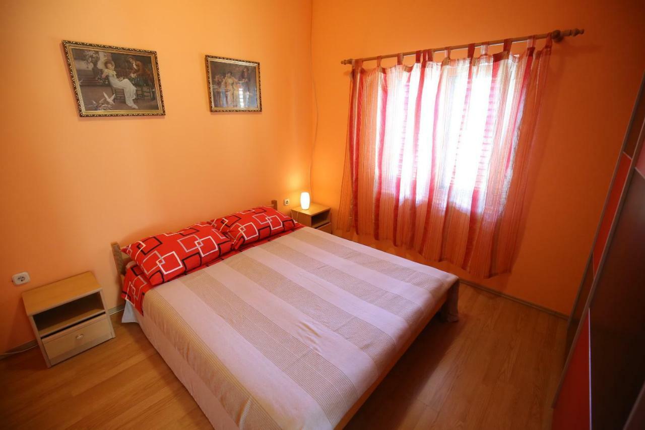 Apartment And Rooms Roko Zaglav 외부 사진