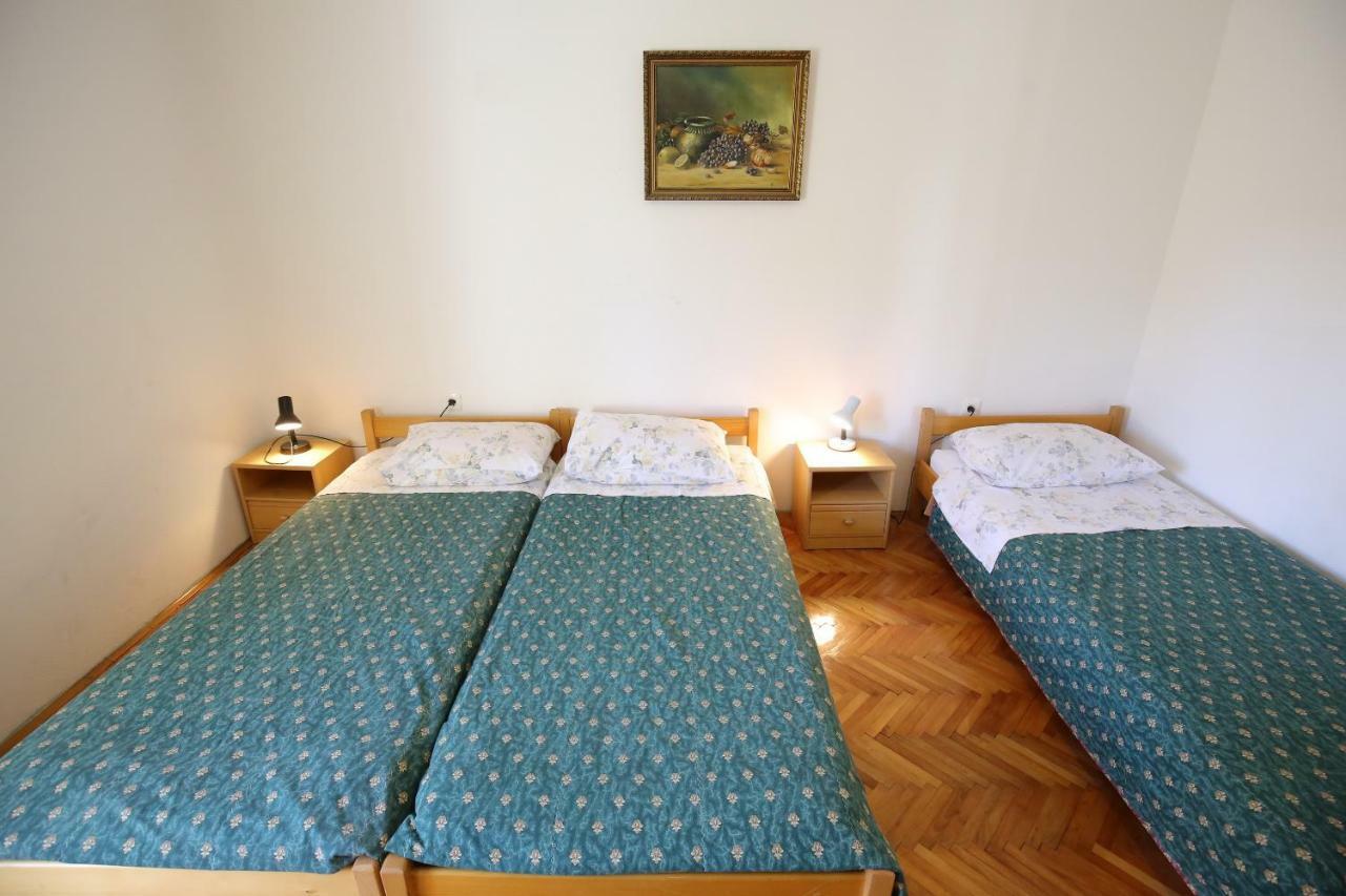 Apartment And Rooms Roko Zaglav 외부 사진